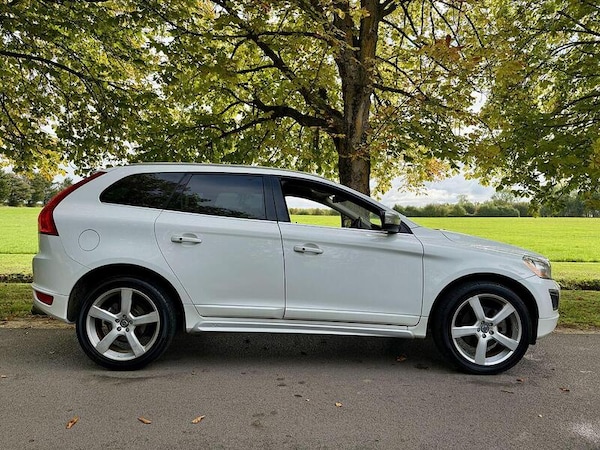 Used Volvo XC60 for sale - 76311200: Photo 2