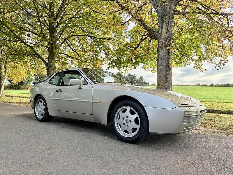 Used Porsche 944 for sale - 76863541: Photo 1