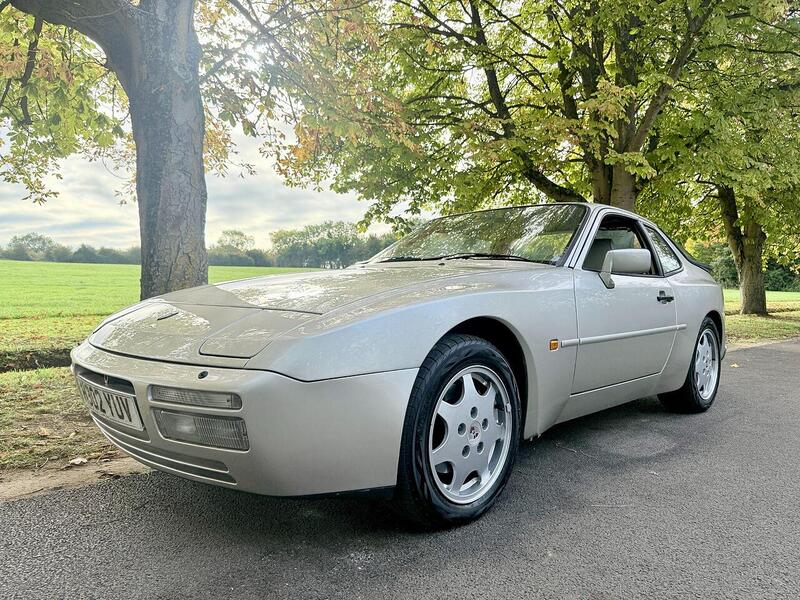 Used Porsche 944 for sale - 76863541: Photo 2