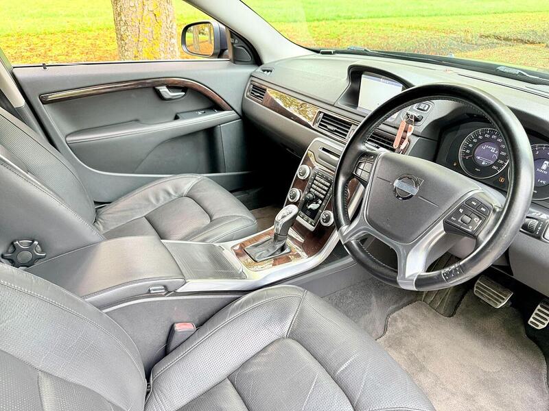 Used Volvo V70 for sale - 77264092: Photo 13