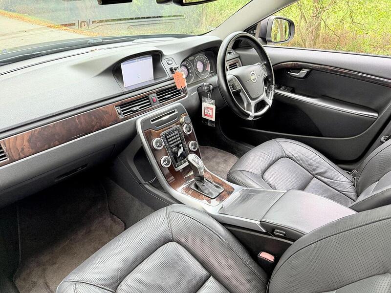 Used Volvo V70 for sale - 77264092: Photo 14