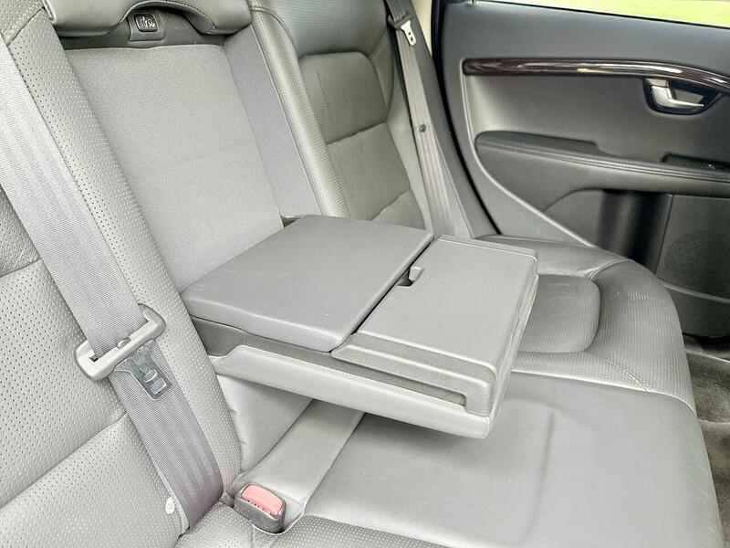 Used Volvo V70 for sale - 77264092: Photo 21