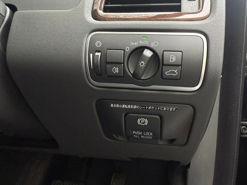 Used Volvo V70 for sale - 76386826: Photo 20