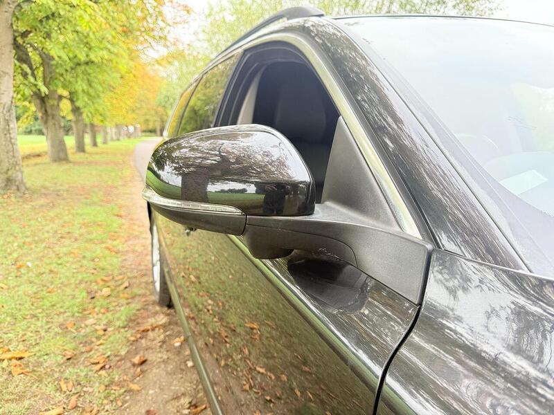 Used Volvo V70 for sale - 76386826: Photo 26