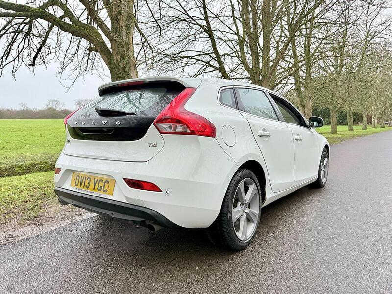 Used Volvo S40 2024 for sale - 76919777: Photo 12