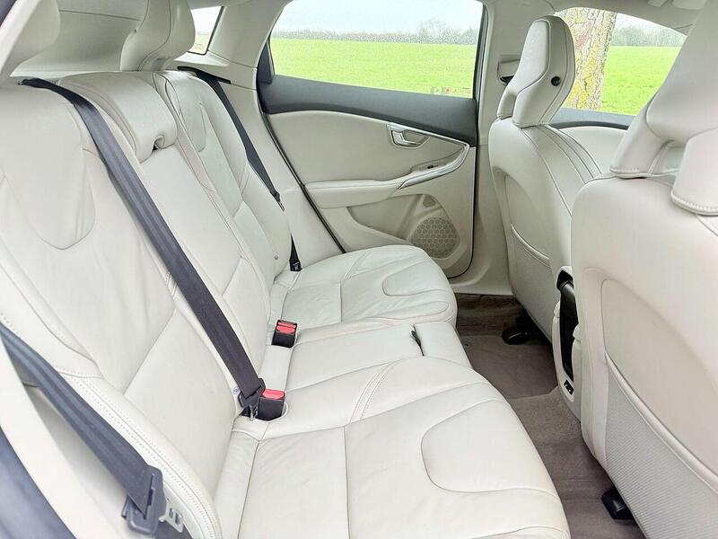 Used Volvo S40 2024 for sale - 76919777: Photo 21