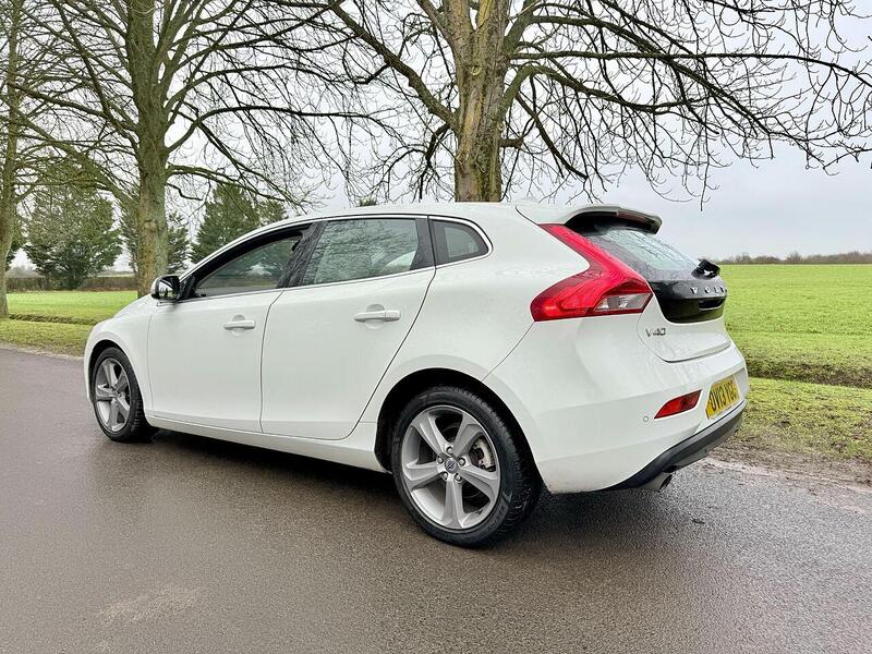 Used Volvo S40 2024 for sale - 76919777: Photo 5