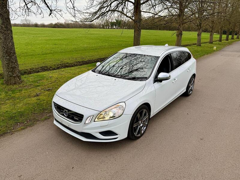 Used Volvo V60 for sale - 77735204: Photo 3