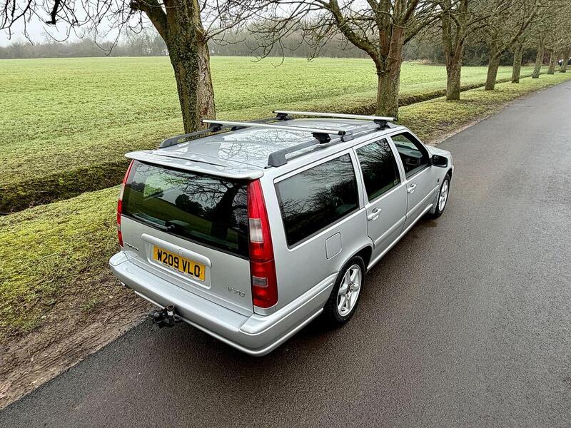 Used Volvo V70 2000 for sale - 77409088: Photo 12