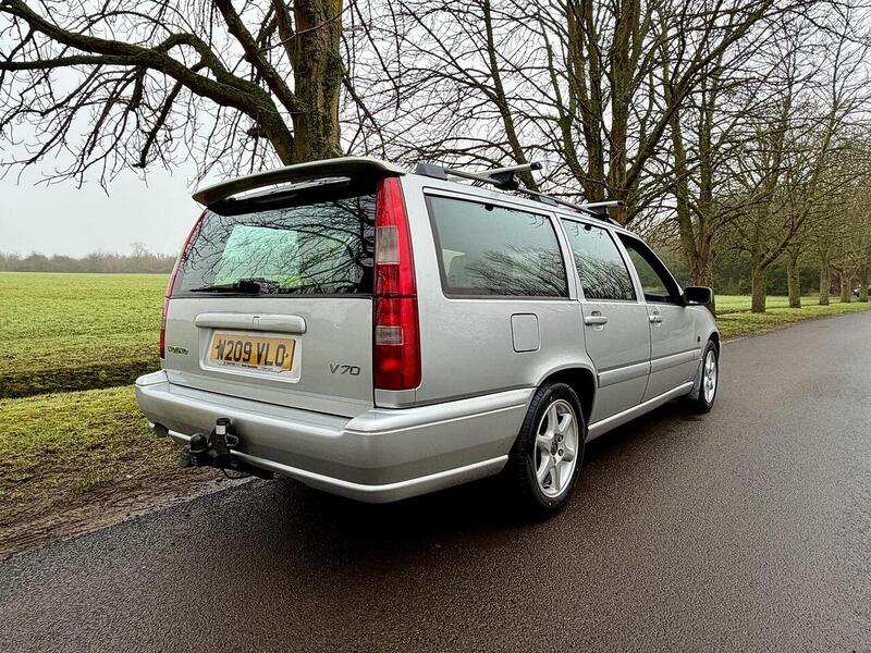 Used Volvo V70 2000 for sale - 77409088: Photo 15