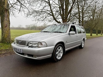 Used Volvo V70 2000 for sale - 77409088: Photo
