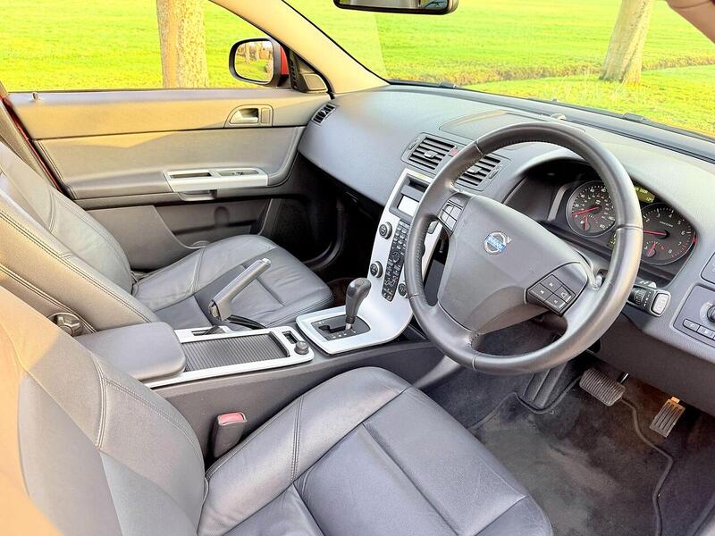 Used Volvo V50 for sale - 77667970: Photo 16