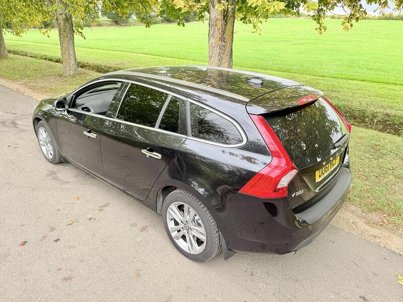 Used Volvo V60 2025 for sale - 77264071: Photo 14