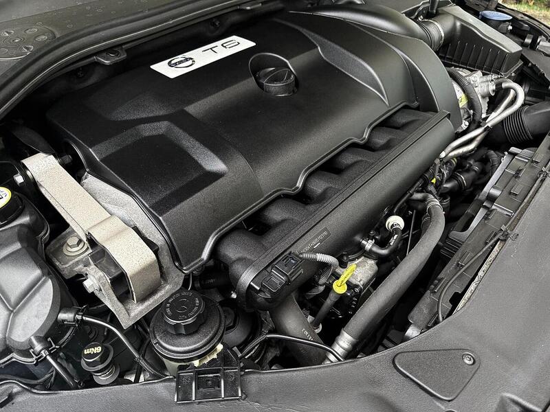 Used Volvo V60 2025 for sale - 77264071: Photo 32