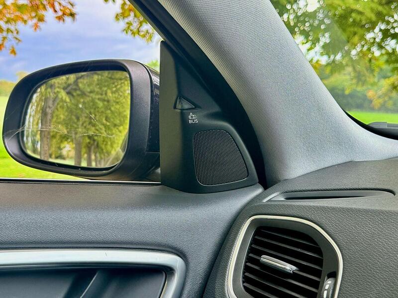 Used Volvo V60 2025 for sale - 77264071: Photo 46