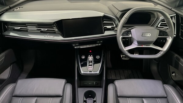Used Audi Q4 e-tron 2024 for sale - 76272807: Photo 12