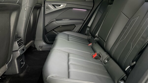 Used Audi Q4 e-tron 2024 for sale - 76272807: Photo 15