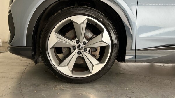 Used Audi Q4 e-tron 2024 for sale - 76272807: Photo 21