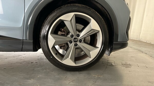 Used Audi Q4 e-tron 2024 for sale - 76272807: Photo 5