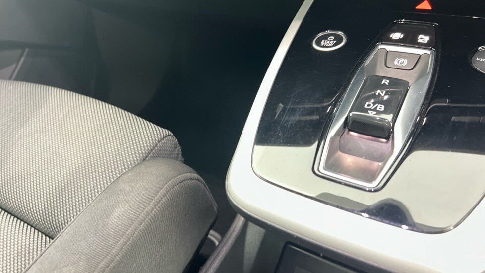 Used Audi Q4 e-tron 2022 for sale - 76552553: Photo 35