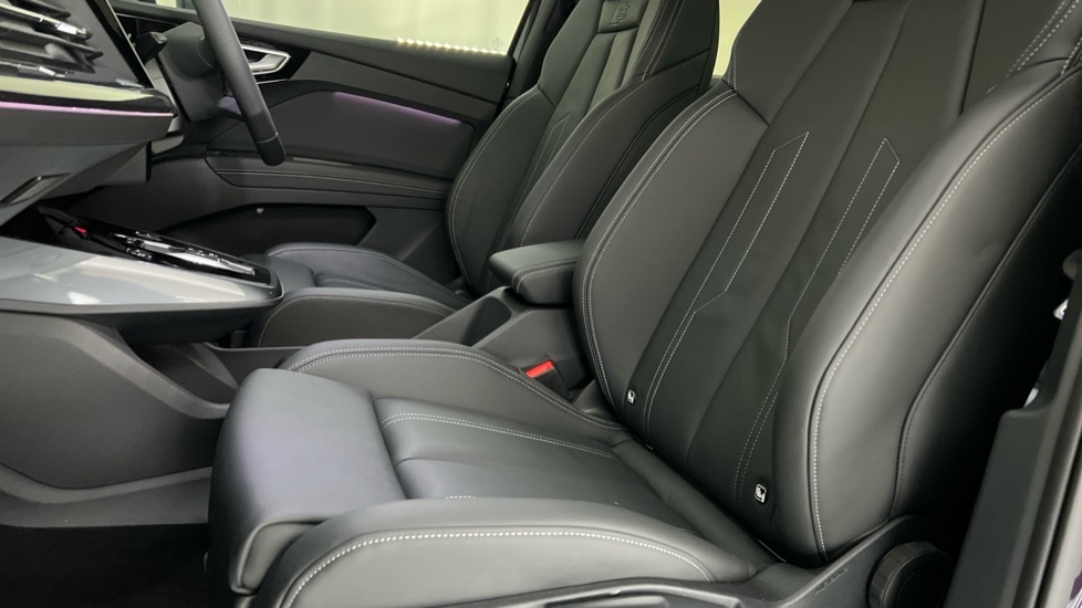 Used Audi Q4 e-tron 2024 for sale - 76873474: Photo 17