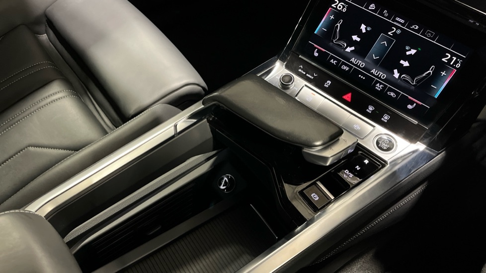 Used Audi e-tron 2021 for sale - 76868541: Photo 19