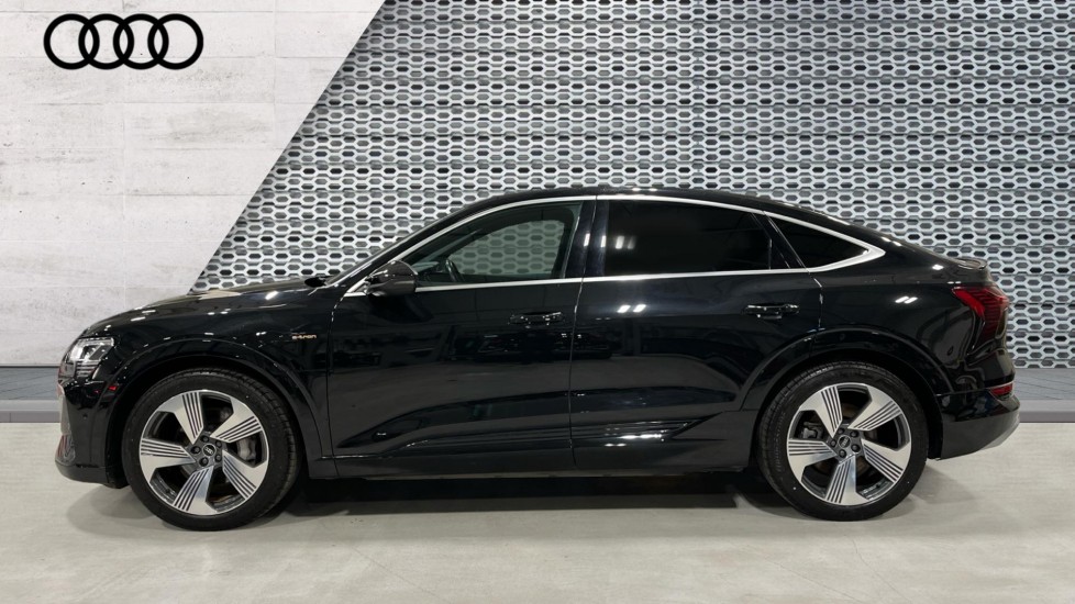 Used Audi e-tron 2021 for sale - 76868541: Photo 9