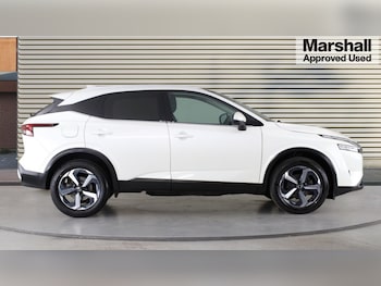 Used Nissan Qashqai 2021 for sale - 76007849: Photo 2