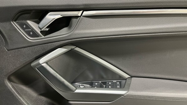 Used Audi Q3 2020 for sale - 76112090: Photo 28