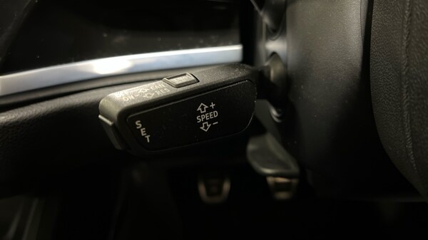Used Audi Q3 2020 for sale - 76112090: Photo 38