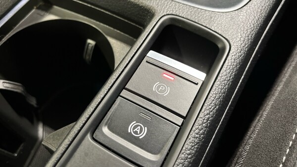 Used Audi Q3 2020 for sale - 76112090: Photo 40