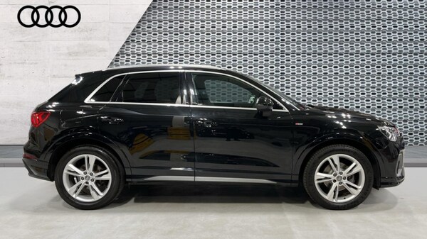 Used Audi Q3 2020 for sale - 76112090: Photo 4