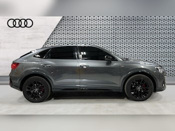 Used Audi Q3 2022 for sale - 76942907: Photo