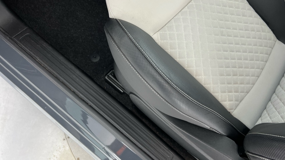 Used Fiat 500 2025 for sale - 76124573: Photo 34