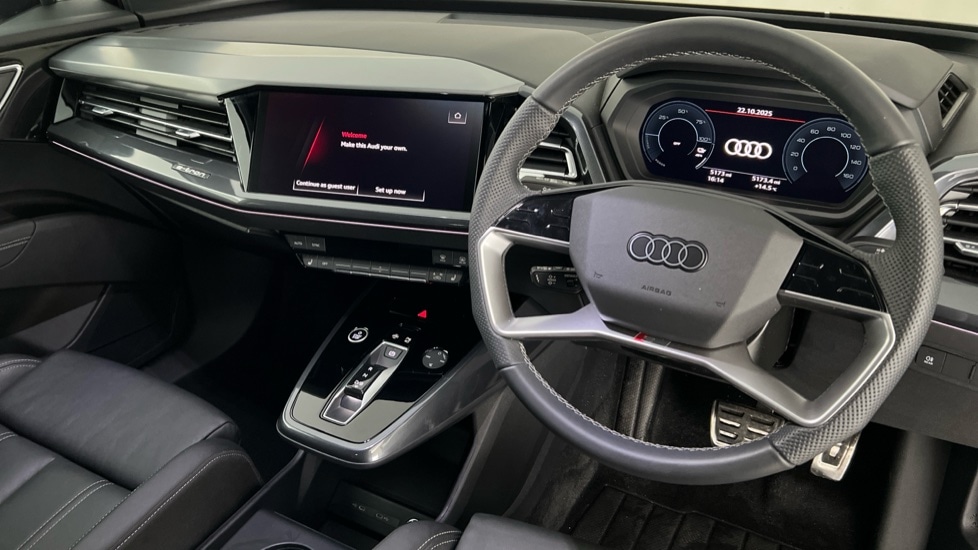 Used Audi Q4 e-tron 2025 for sale - 76870939: Photo 6