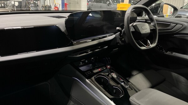 Used Audi A5 2024 for sale - 76229436: Photo 2