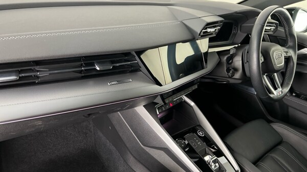 Used Audi A3 2021 for sale - 76062020: Photo 2