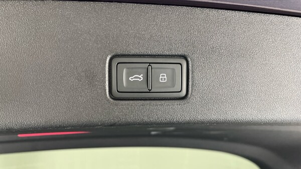 Used Audi Q4 e-tron 2024 for sale - 76261566: Photo 38
