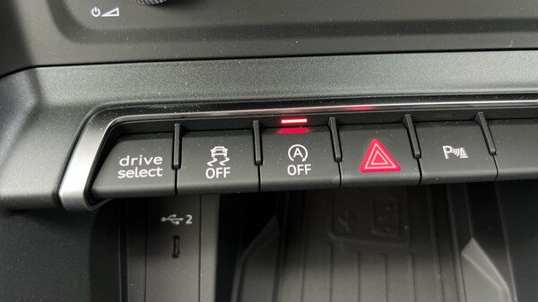 Used Audi Q3 2025 for sale - 76172300: Photo 42