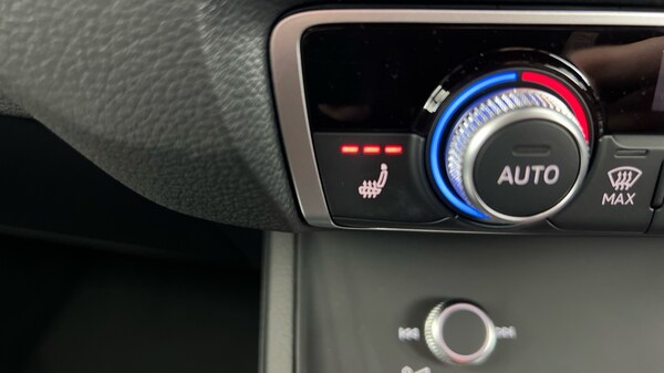 Used Audi Q3 2025 for sale - 76172300: Photo 49