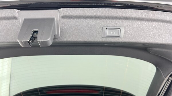 Used Audi Q3 2025 for sale - 76172300: Photo 54