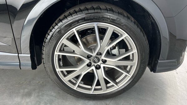 Used Audi Q3 2025 for sale - 76172300: Photo 5