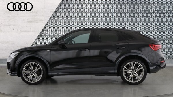 Used Audi Q3 2025 for sale - 76172300: Photo 9