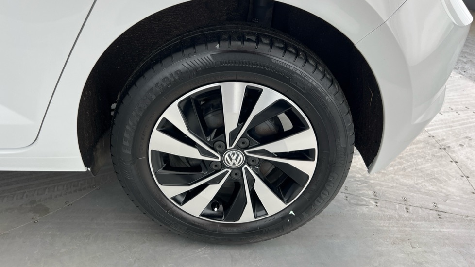 Used Volkswagen Polo 2018 for sale - 76841862: Photo 18