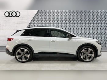 Used Audi Q4 e-tron 2024 for sale - 75554529: Photo