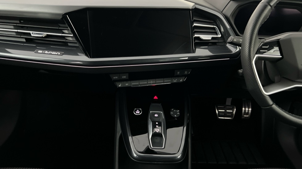 Used Audi Q4 e-tron 2023 for sale - 76871157: Photo 13