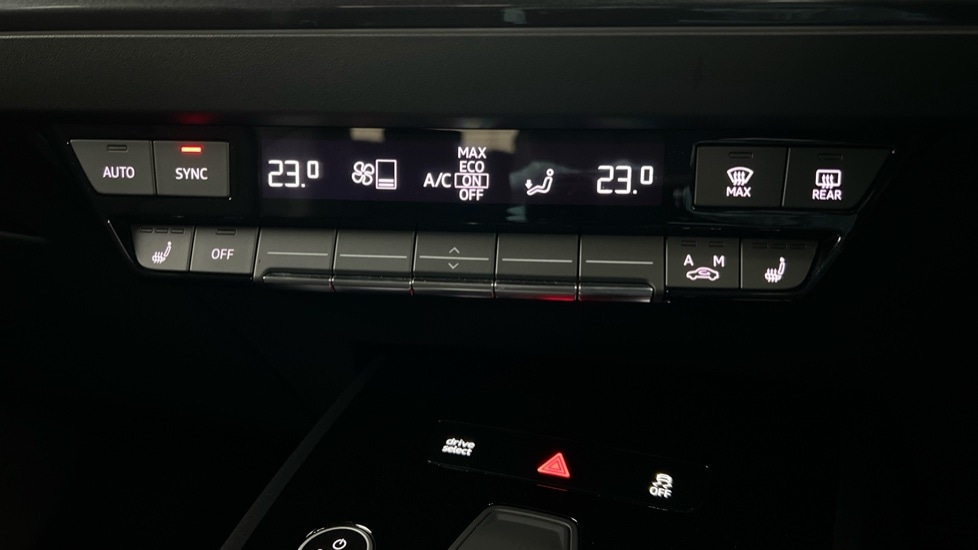 Used Audi Q4 e-tron 2023 for sale - 76871157: Photo 35