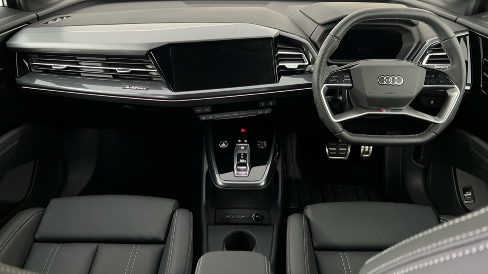 Used Audi Q4 e-tron 2025 for sale - 76873266: Photo 12