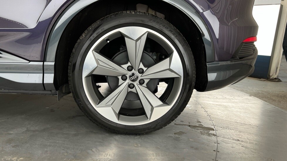 Used Audi Q4 e-tron 2025 for sale - 76873266: Photo 22