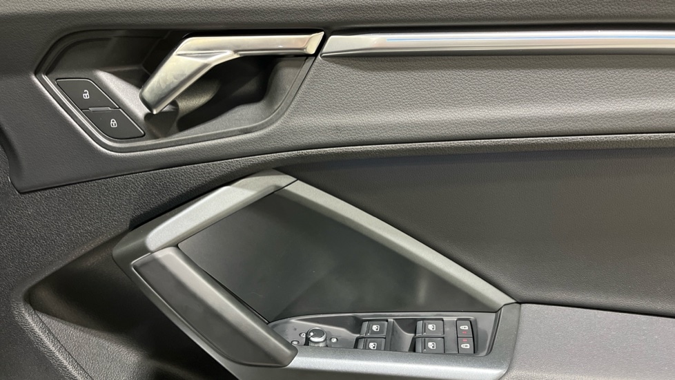 Used Audi Q3 2025 for sale - 76872523: Photo 28